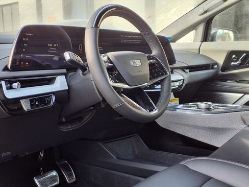 New 2026 Cadillac Optiq Sport 1 image 15