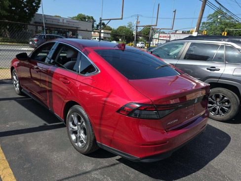 Used 2024 Honda Accord EX image 3