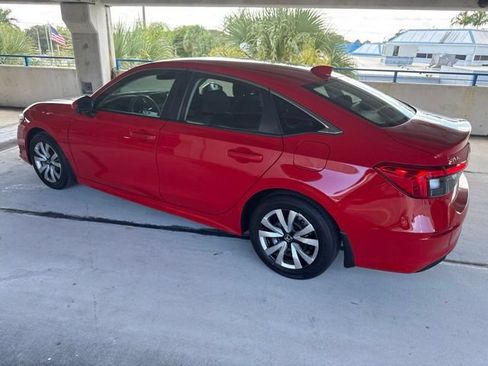Used 2022 Honda Civic LX image 17