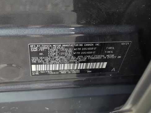 Certified 2021 Toyota RAV4 LE FWD image 29