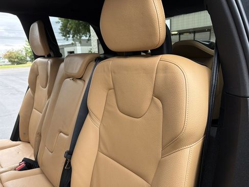 Used 2017 Volvo XC90 T6 Momentum w/ Vision Package AWD/4WD image 26