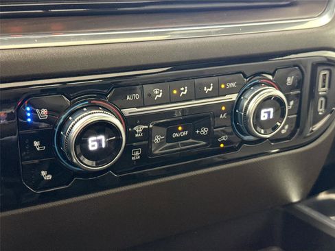 Used 2024 GMC Sierra 1500 SLT w/ SLT Premium Plus Package image 26