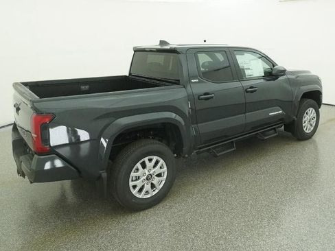 New 2026 Toyota Tacoma SR5 image 9