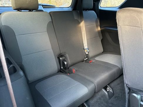 Certified 2023 Chevrolet Traverse LT image 13