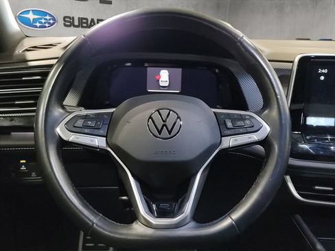 Used 2025 Volkswagen Atlas Cross Sport SEL Premium R-Line AWD/4WD image 25