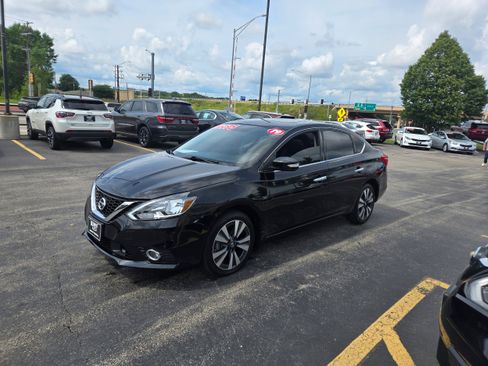 Used 2019 Nissan Sentra SL image 3