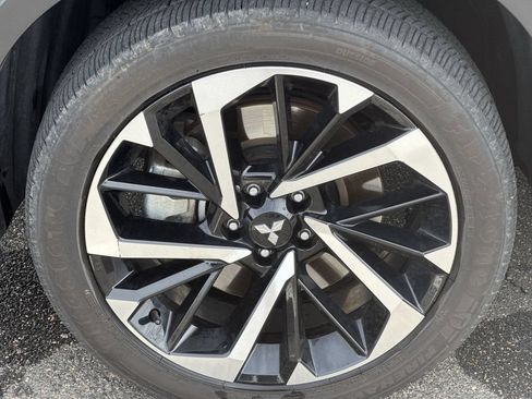 Used 2024 Mitsubishi Outlander SE Black Edition AWD/4WD image 31