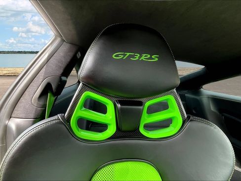 Used 2019 Porsche 911 GT3 RS RWD image 25