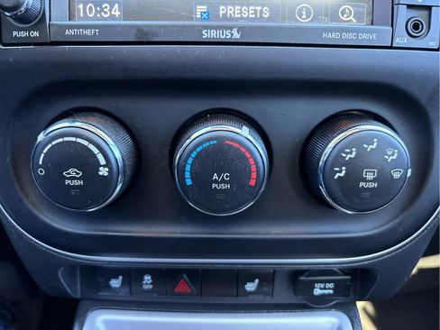 Used 2015 Jeep Compass High Altitude image 21