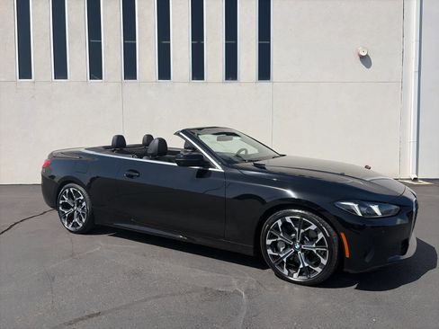 Used 2025 BMW 430i Convertible w/ Convenience Package RWD image 3