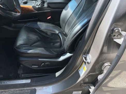 Used 2016 Lincoln MKX Reserve w/ Technology Package AWD/4WD image 14