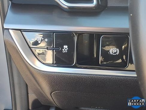 Used 2023 Kia Sportage EX FWD image 21