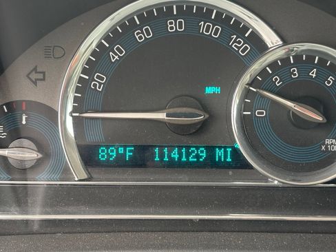 Used 2008 Chevrolet HHR LS FWD image 9