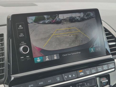 Used 2025 Honda Odyssey Sport-L image 16