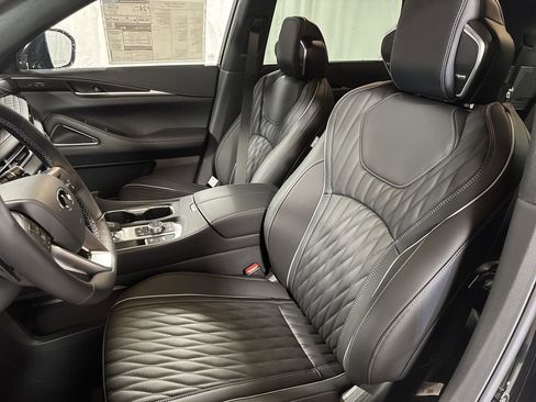 New 2026 INFINITI QX60 Autograph w/ Dark Cargo Package image 17