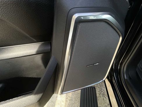 Used 2025 RAM 2500 Laramie image 24