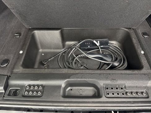Used 2023 Jeep Wrangler Unlimited w/ Cold Weather Group AWD/4WD image 15