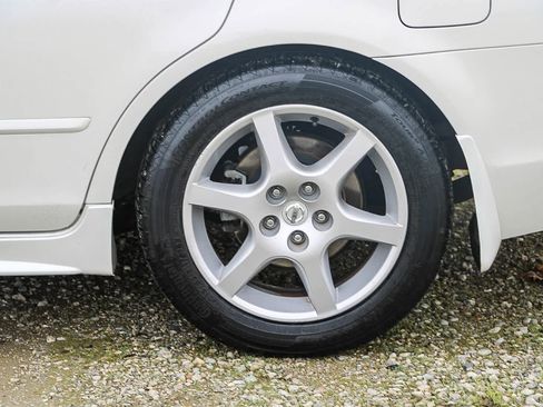 Used 2004 Nissan Altima 3.5 SE w/ Leather Pkg image 10