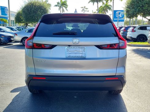 Certified 2025 Honda CR-V LX image 5