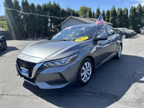 Used 2022 Nissan Sentra S w/ Trunk Package FWD image 3