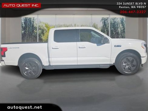Used 2024 Ford F150 Lightning Flash AWD/4WD image 4