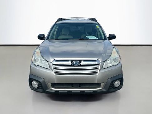 Used 2014 Subaru Outback 2.5i AWD/4WD image 4
