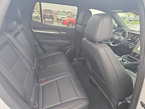 Used 2026 GMC Terrain Elevation w/ Elevation Premium Package image 30