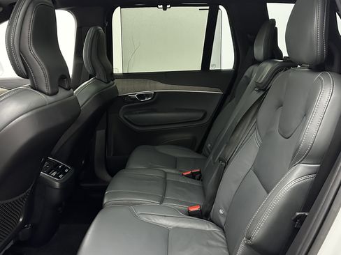 Used 2022 Volvo XC90 T6 Inscription w/ Advanced Package image 29