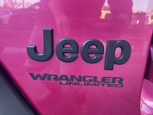 Used 2022 Jeep Wrangler Unlimited Sport image 22