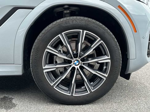 Used 2024 BMW X6 xDrive40i image 7