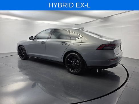 Used 2025 Honda Accord EX-L image 6