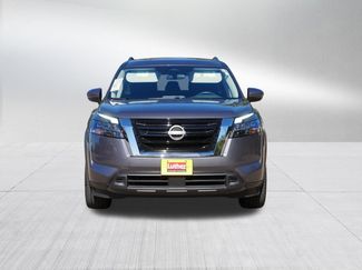 Used 2025 Nissan Pathfinder SV video 2