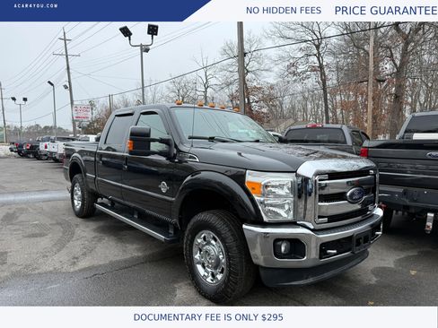 Used 2012 Ford F250 Lariat w/ Chrome Pkg image 4