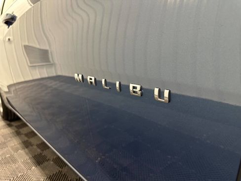 Used 2024 Chevrolet Malibu LT image 4