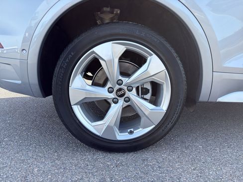 Used 2022 Audi Q5 2.0T Prestige image 9