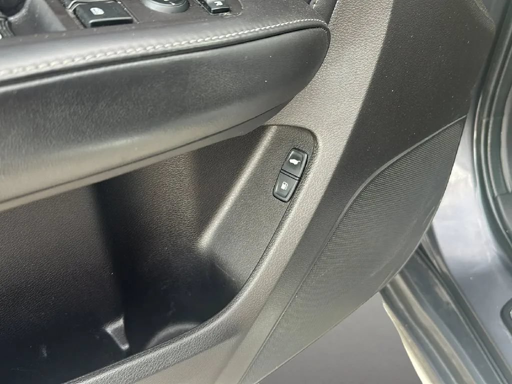 Used 2019 Acura MDX w/ Advance Package AWD/4WD image 12