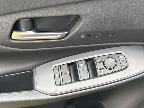 New 2026 Nissan Sentra SV w/ SV Convenience Package FWD image 15
