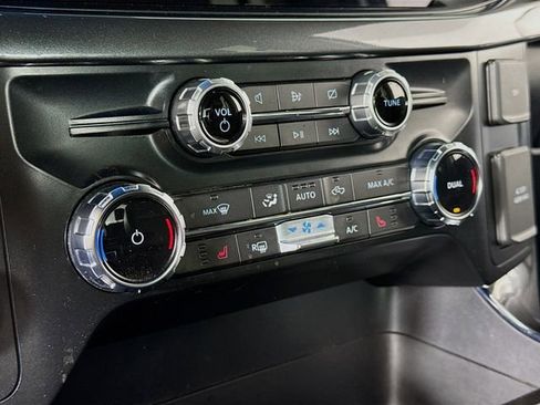 Certified 2022 Ford F150 XLT w/ Equipment Group 302A High image 15