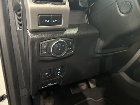 Used 2020 Ford F350 Platinum w/ FX4 Off-Road Package image 14