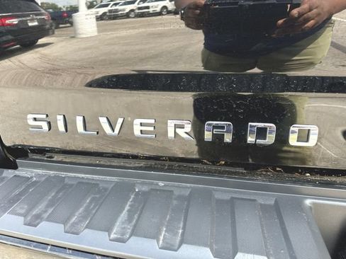 Used 2016 Chevrolet Silverado 1500 LT w/ Midnight Edition AWD/4WD image 31