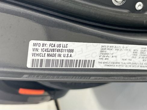 Used 2022 Jeep Wagoneer Series II AWD/4WD image 34