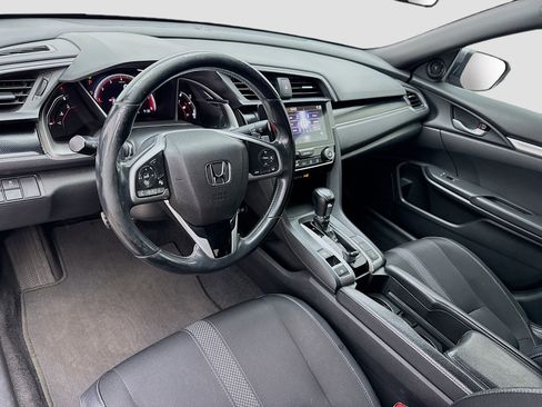 Used 2019 Honda Civic Sport image 7
