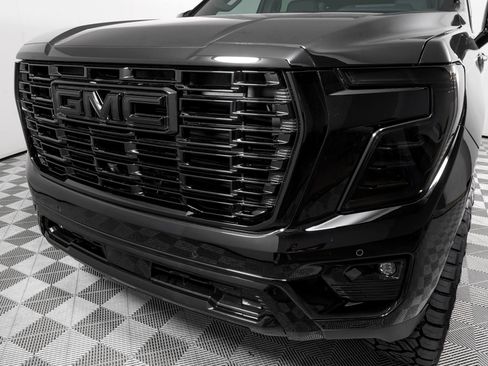 Used 2026 GMC Yukon Denali w/ Denali Reserve Package AWD/4WD image 34