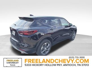Used 2025 Chevrolet Blazer LT FWD video 2