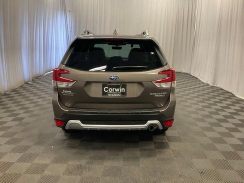 Used 2023 Subaru Forester Touring AWD/4WD image 5