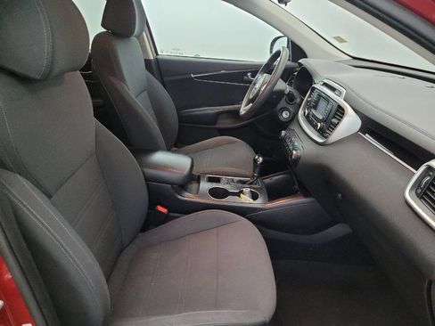 Used 2018 Kia Sorento LX AWD/4WD image 21