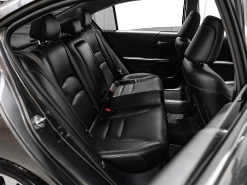 Used 2017 Honda Accord EX-L image 40