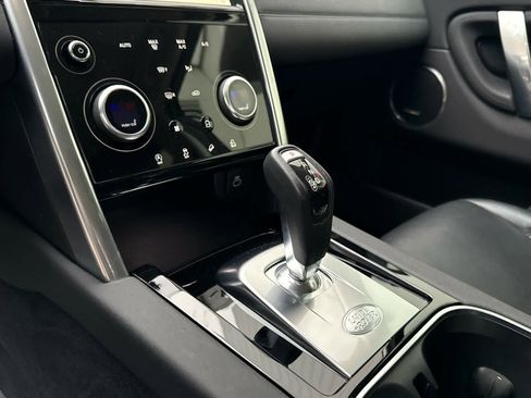 Certified 2021 Land Rover Discovery Sport SE image 14