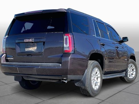 Used 2016 GMC Yukon SLE w/ HD Trailering Package image 11