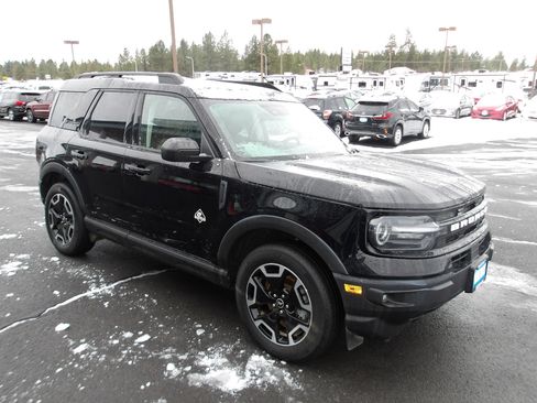 Used 2021 Ford Bronco Sport Outer Banks w/ Outer Banks Package (96D) image 7